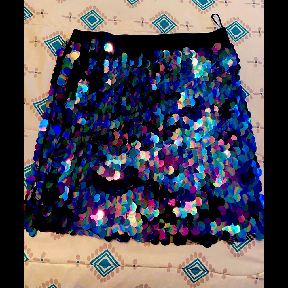 Sequin skirt 🖤💙
